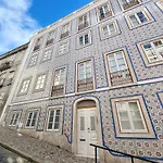 Lejlighed Sol Ao Castelo - Downtown W Pool, Terrace, Parking Lisboa