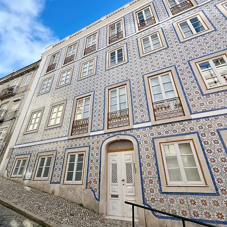 شقة Sol Ao Castelo - Downtown W Pool, Terrace, Parking Lisboa