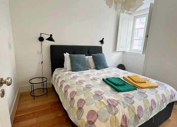 Apartment Sol Ao Castelo - Downtown W Pool, Terrace, Parking