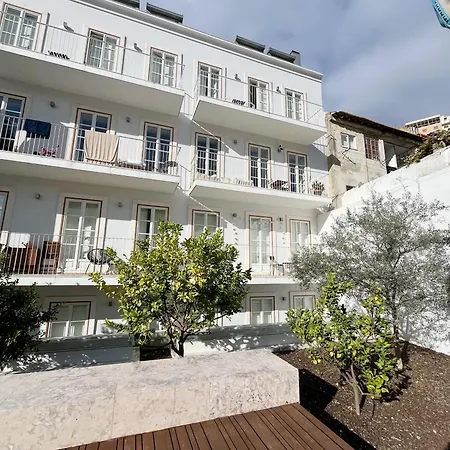 Appartement Sol Ao Castelo - Downtown W Pool, Terrace, Parking Lisboa