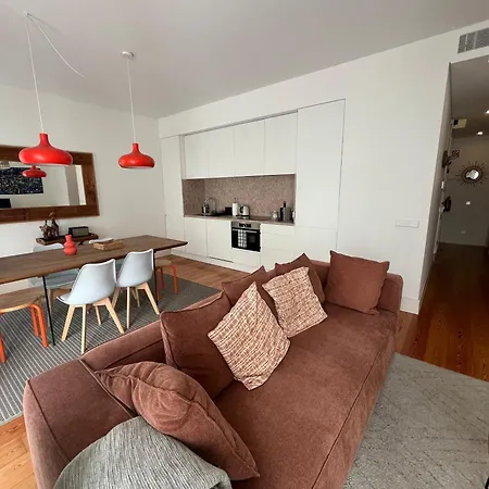 Appartement Sol Ao Castelo - Downtown W Pool, Terrace, Parking Lisboa